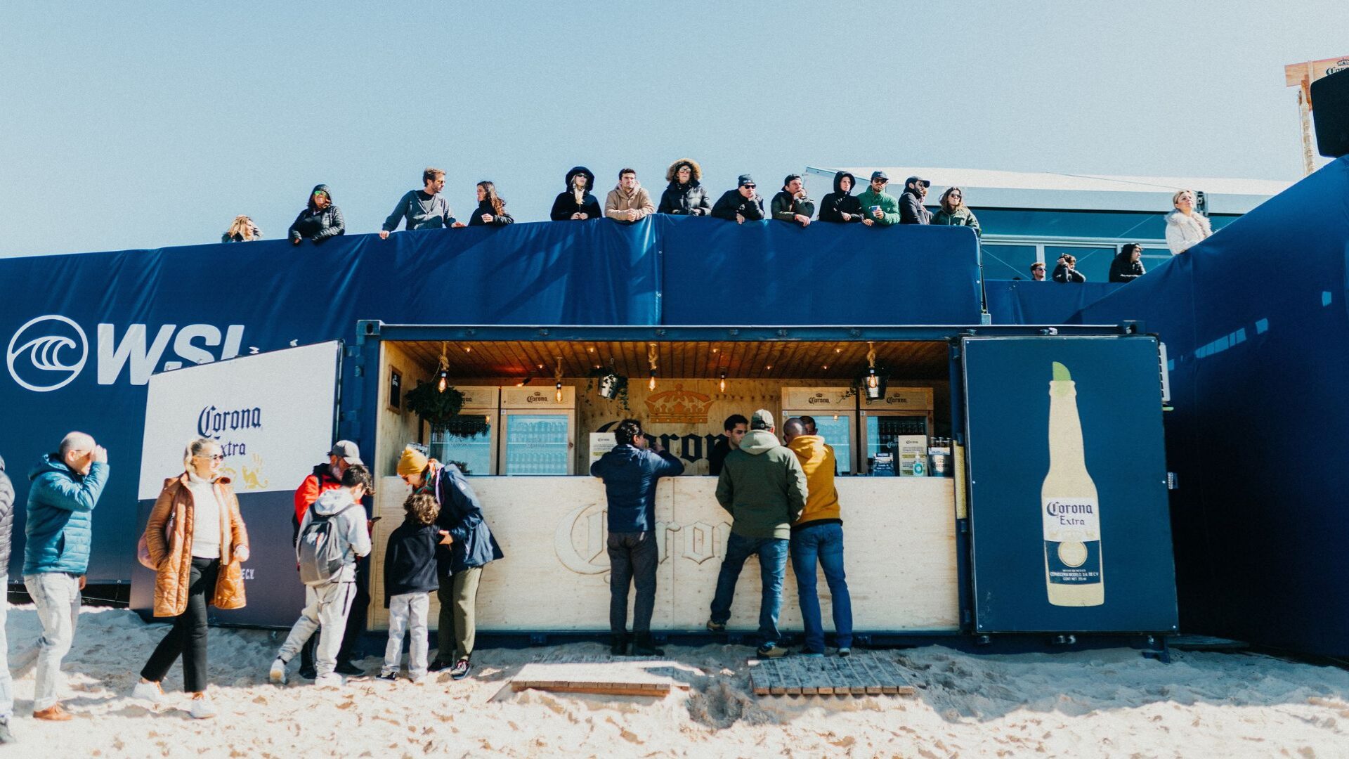 O MEO Rip Curl Pro Portugal surfa com Corona