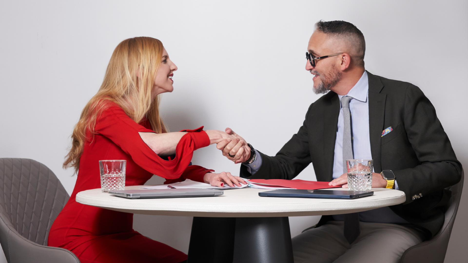 BAM! A LLYC duplica a sua presença nos Estados Unidos