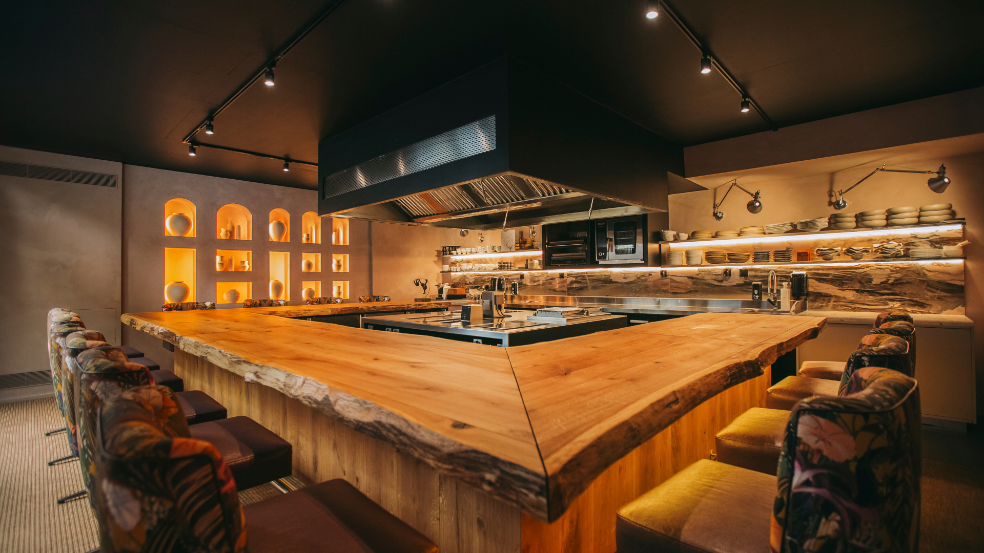 O 2Monkeys recebe friends