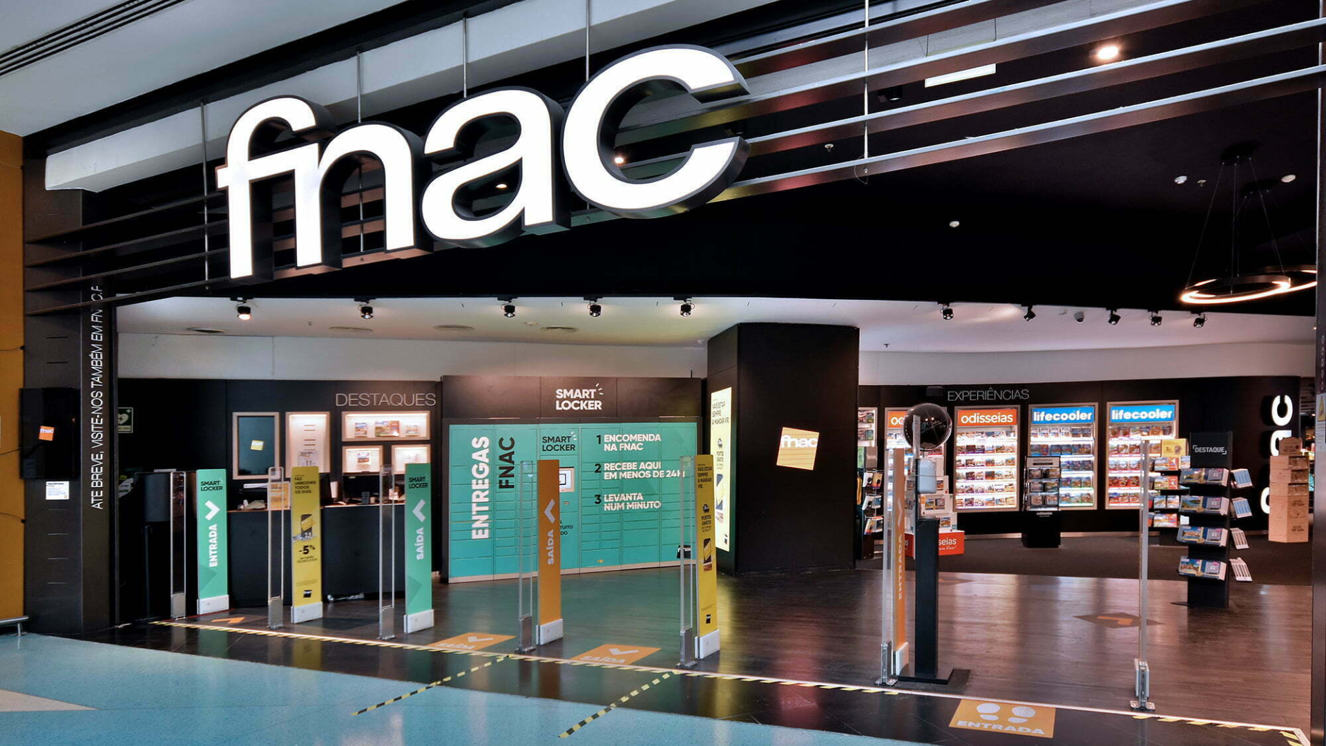 A FNAC ajuda na entrada na universidade