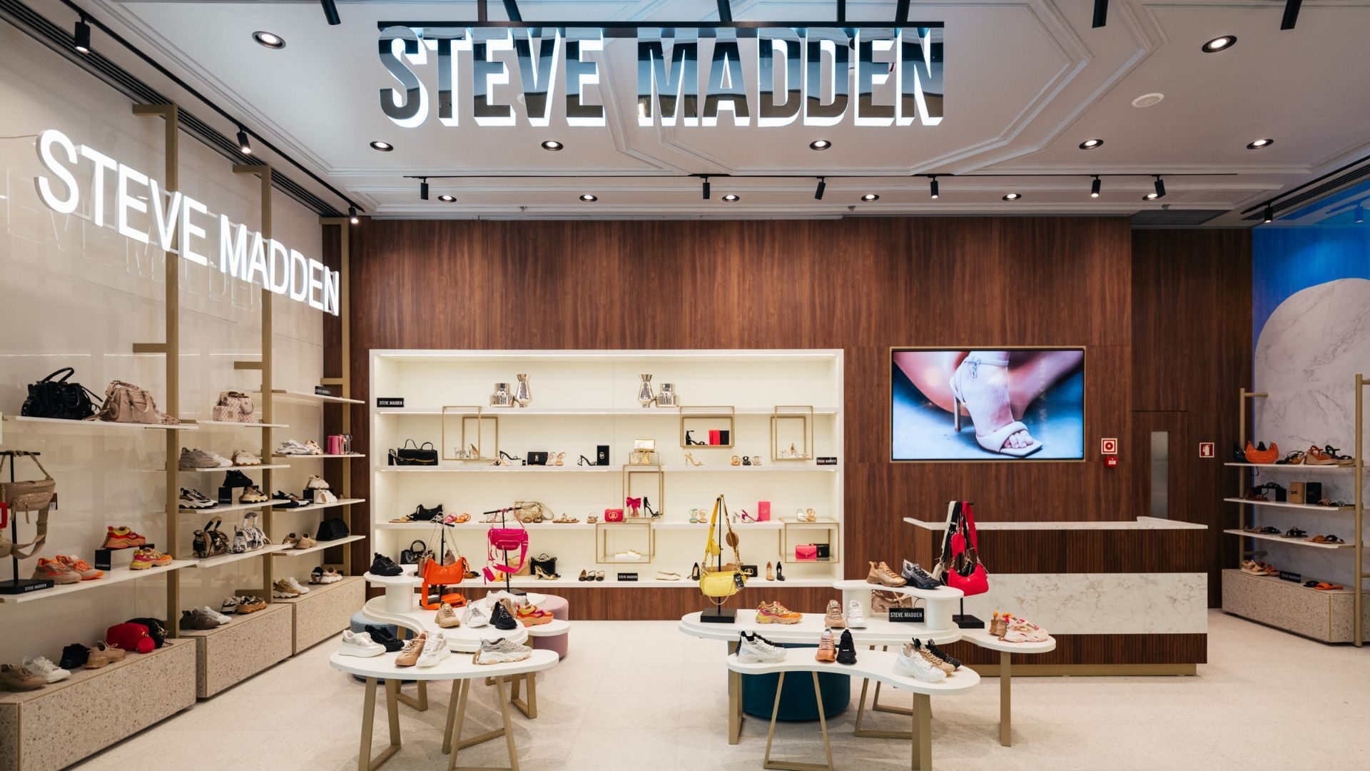 A Bárbara é Bandeira da Steve Madden