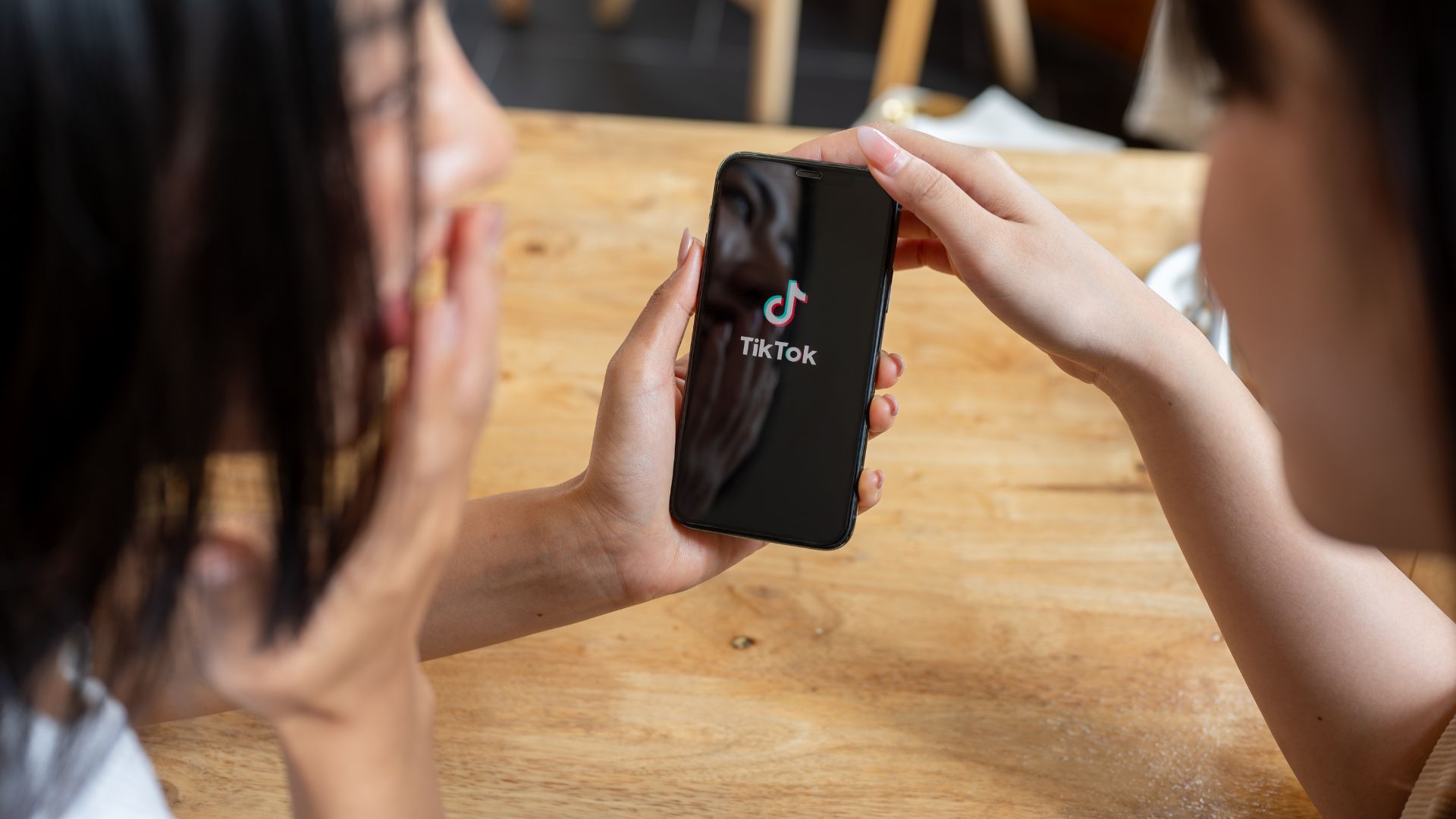 TikTok ultrapassa os 488 milhões de downloads no primeiro semestre do ano