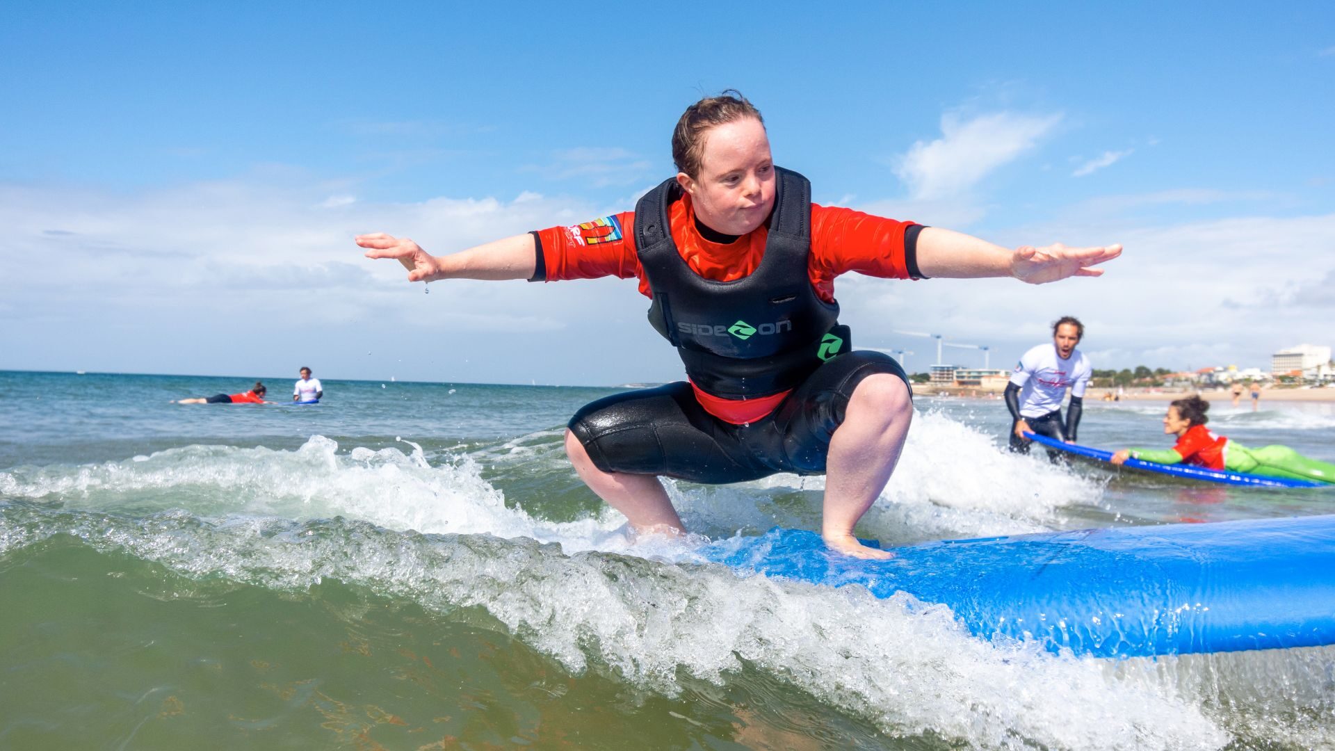 A Mundu Nôbu vai apanhar ondas nas BUONDI Surf Sessions