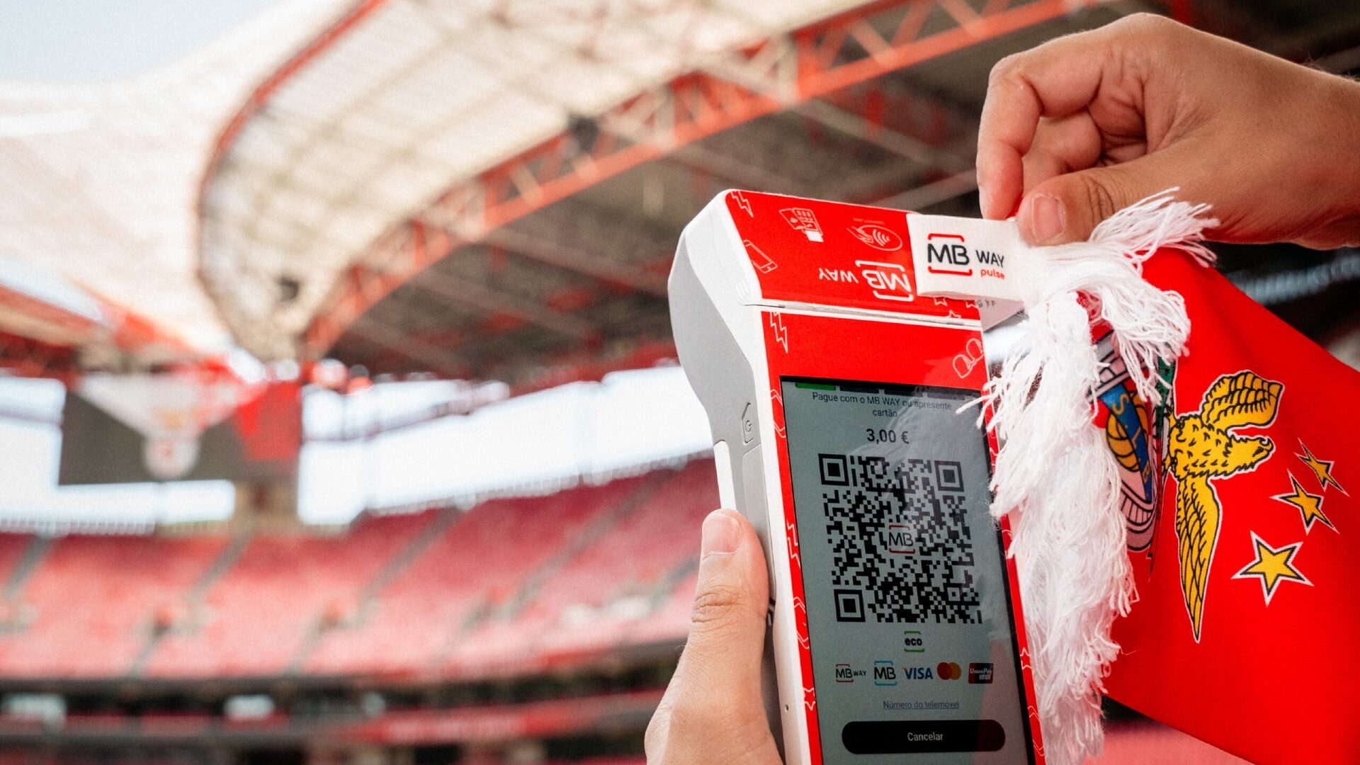 O Benfica e o MB Way entram em campo