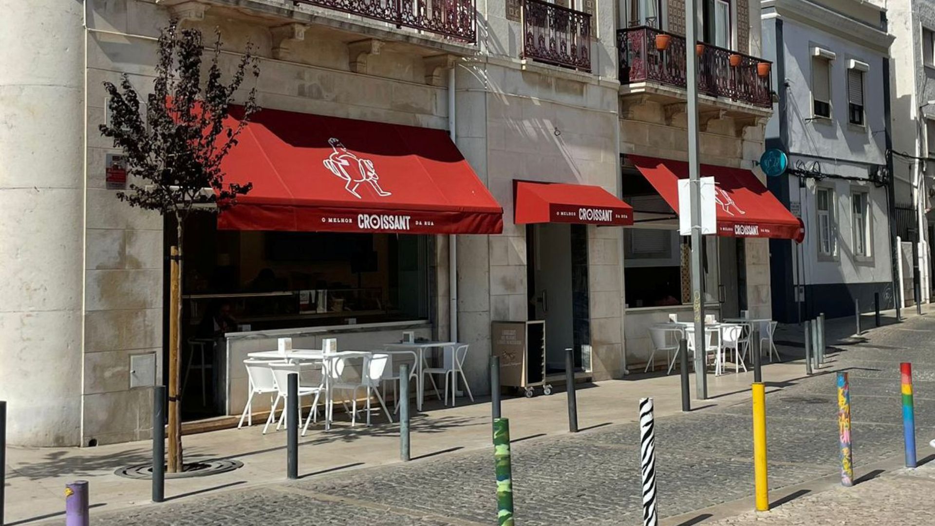 Há um novo croissant na rua