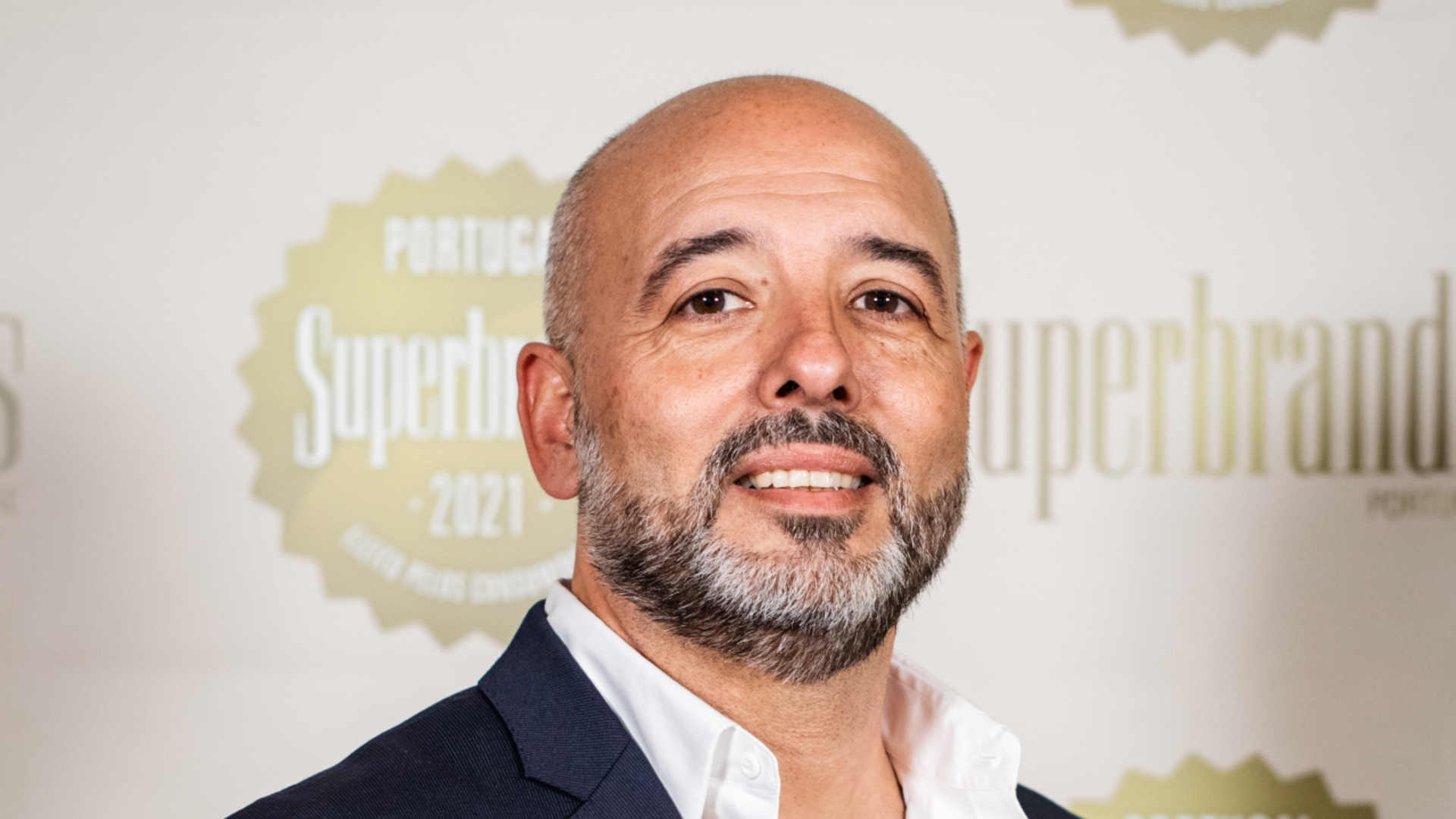 Da sinergia nasce uma energia que move pessoas, profissionais e marcas