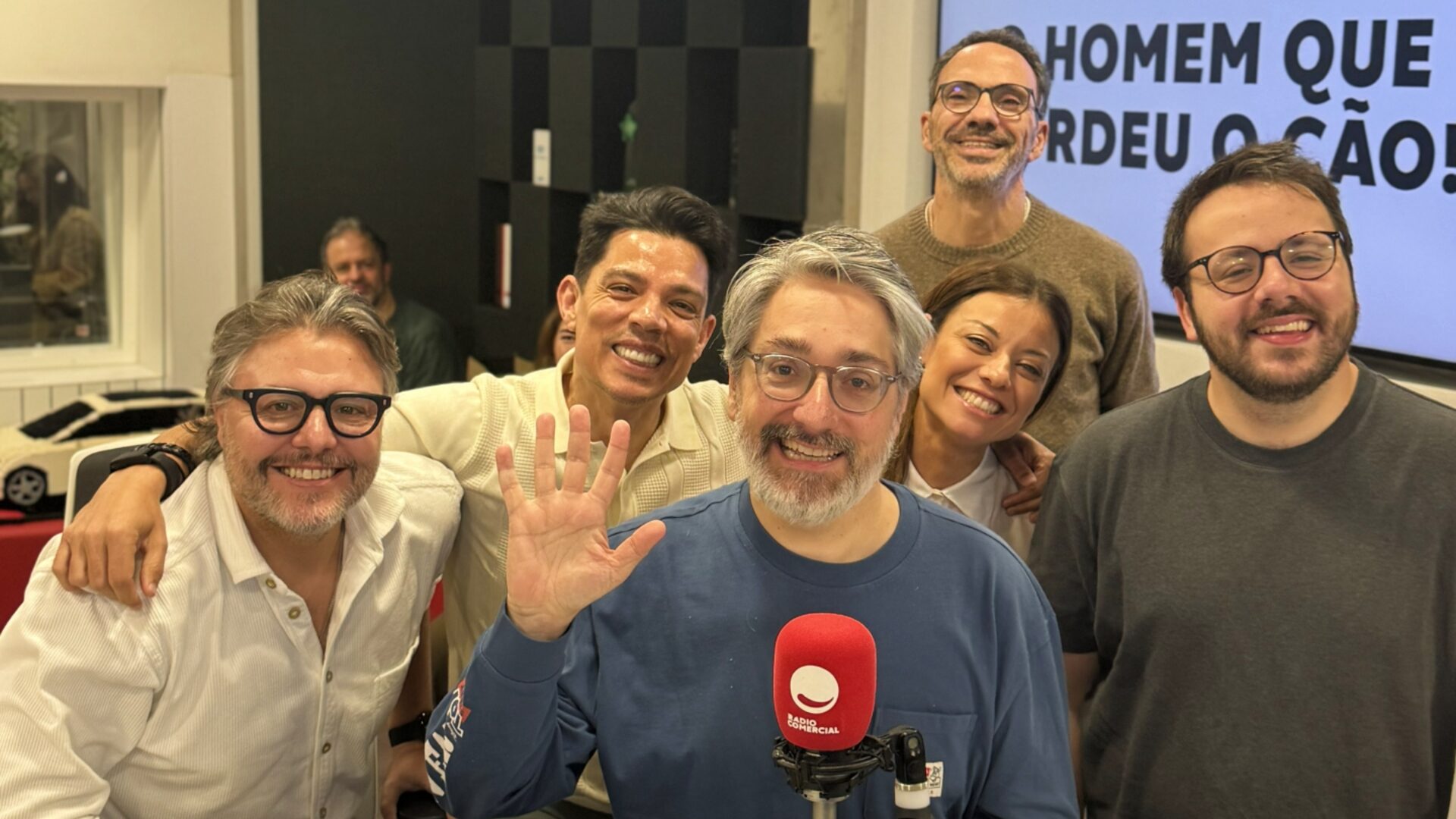 O início do ano na rádio é Comercial