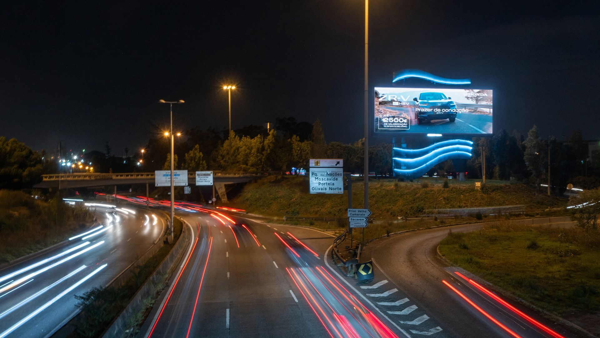 Reativados outdoors digitais da DREAMMEDIA à entrada de Lisboa