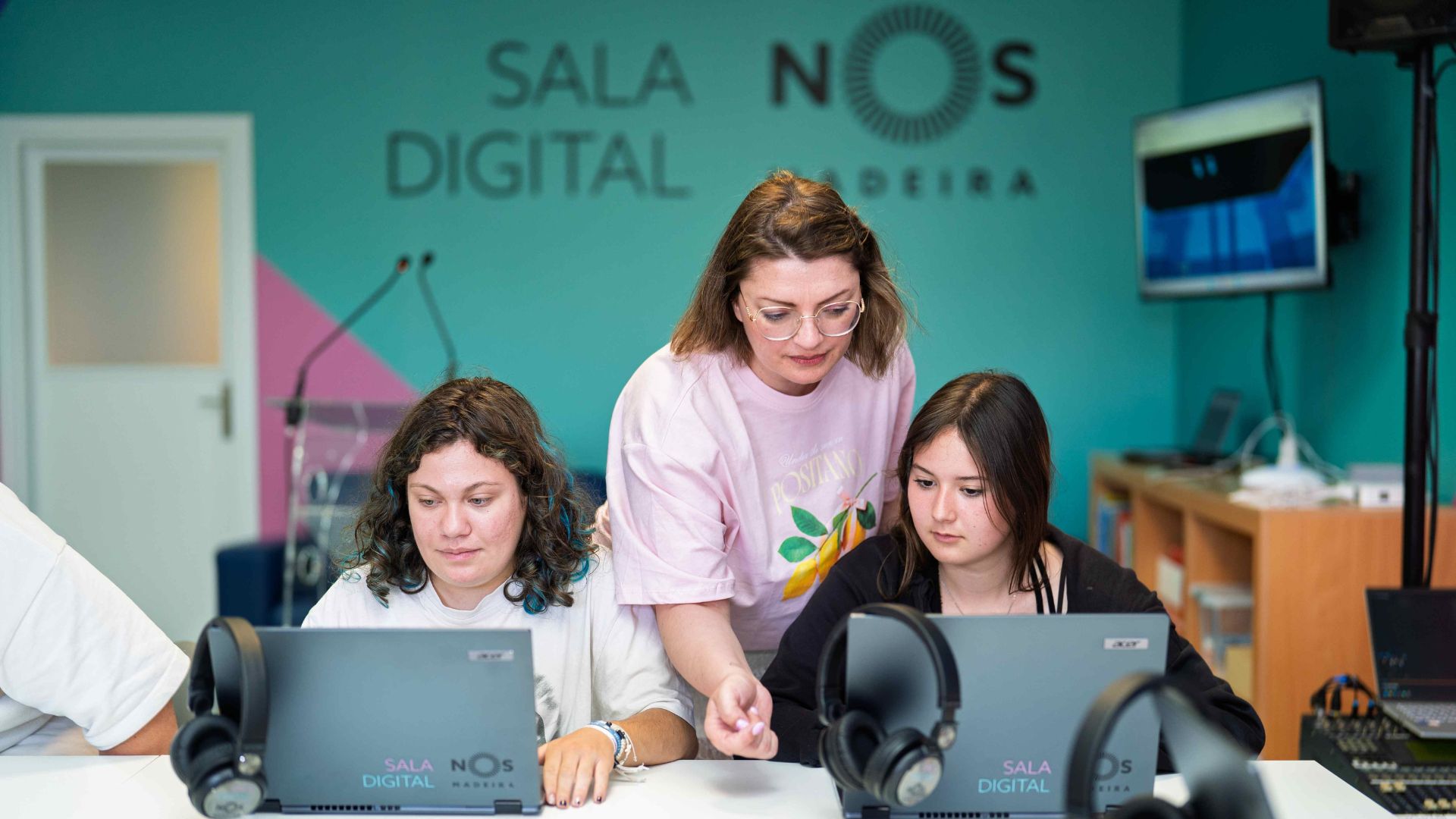 Sala Digital NOS chega à Madeira