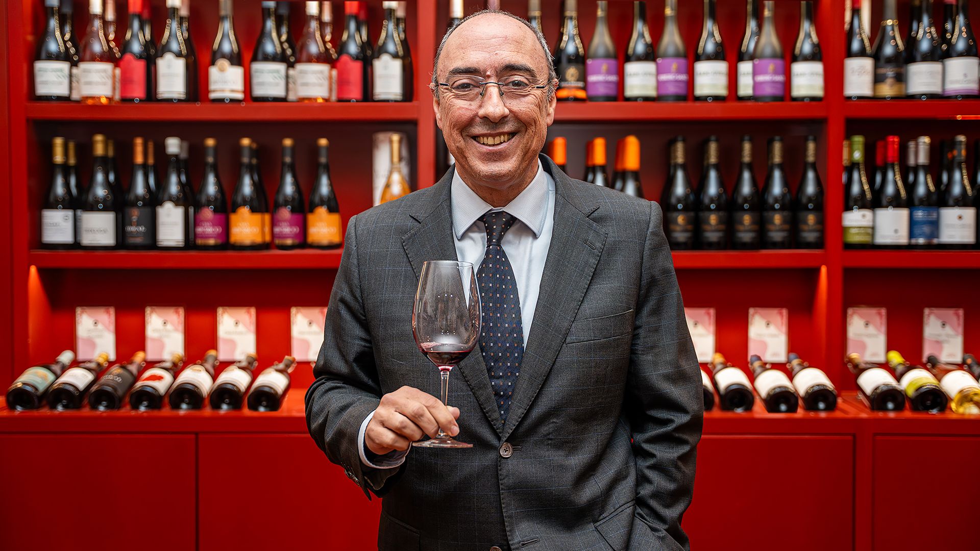 Manuel Pinheiro distinguido pela promoção dos Vinhos Verdes