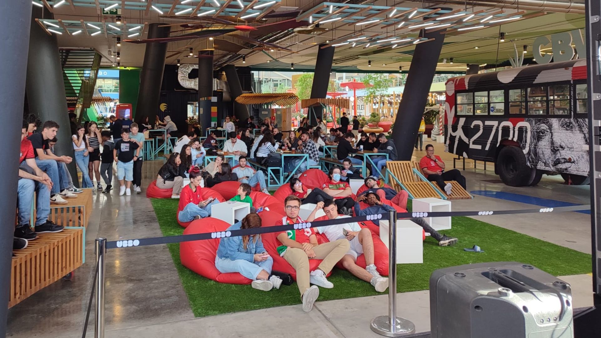 Mais do que uma fanzone: UBBO transforma-se no “estádio” oficial do Mundial de futebol
